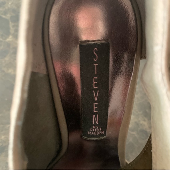 Tan Leather Steve Madden Chunky Heel / Pump Size 8 - Picture 10 of 11